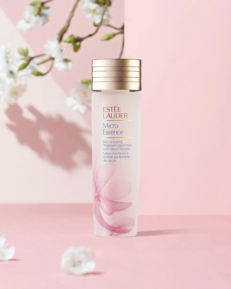 首批「微分子肌底原生露櫻花輕盈版150ml」將會於5月推出限量3000瓶搶先體驗,常態版全新「微分子肌底原生露-櫻花輕盈版200ml」則於2019年7月上市。 首批「微分子肌底原生露櫻花輕盈版150ml」將會於5月推出限量3000瓶搶先體驗,常態版全新「微分子肌底原生露-櫻花輕盈版200ml」則於2019年7月上市。