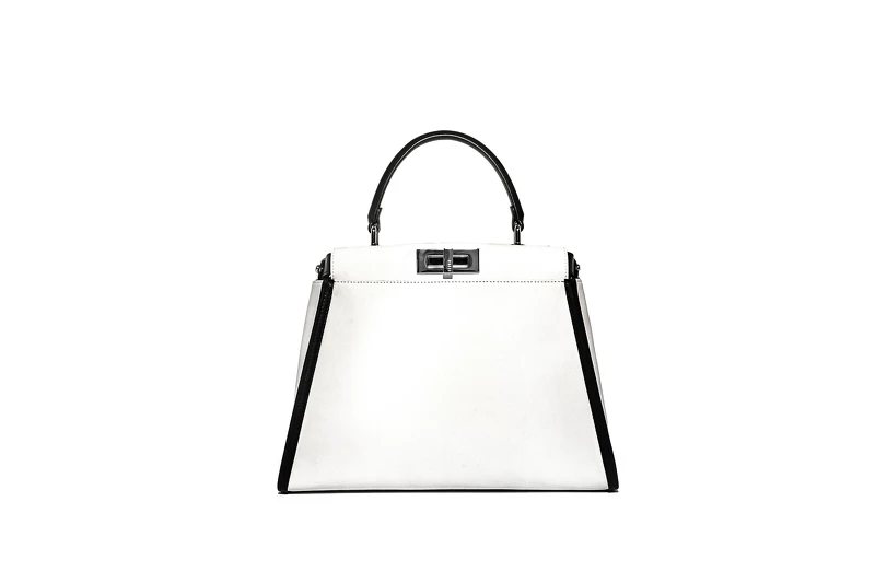 經典白色帆布款式Peekaboo的原型。