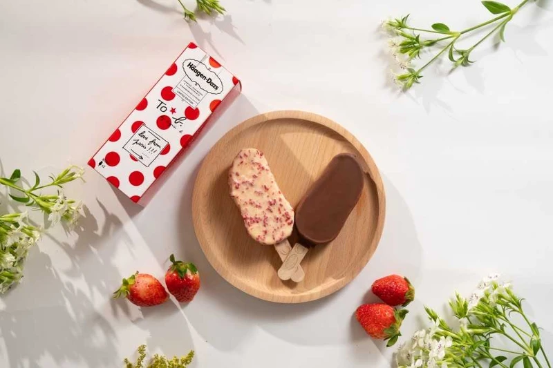 To b. with you在一起BAR 售價$179元