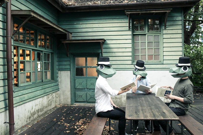 「怪奇事物所」神秘的所長們 「怪奇事物所」神秘的所長們