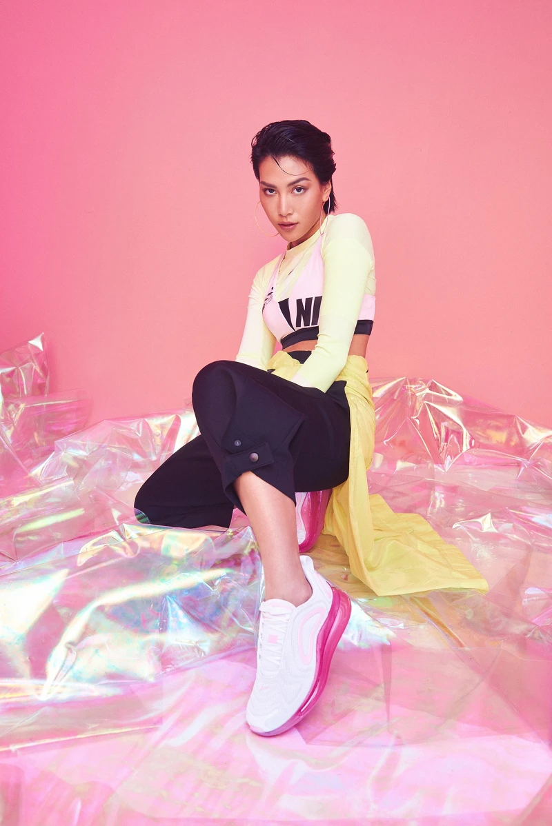 Go Big or Go Home！跟著莫莉一起挑戰時尚巔峰！