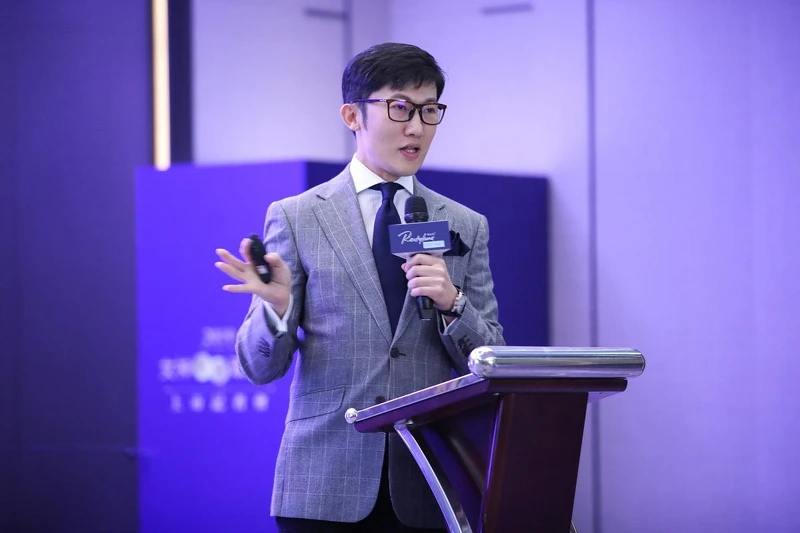 ▲趙彥宇醫師表示 2019年微整美學新趨勢首重「動態美」 ▲趙彥宇醫師表示 2019年微整美學新趨勢首重「動態美」