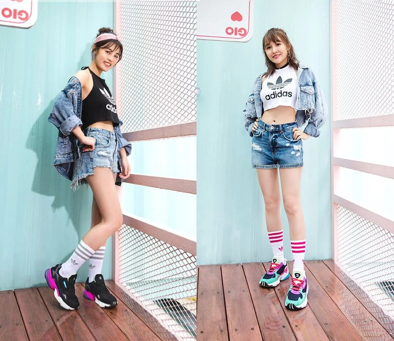 黑色、白色綁帶式短版背心，各1,090元；Falcon黑桃配色、彩虹配色，各3,690元 / all by adidas Originals