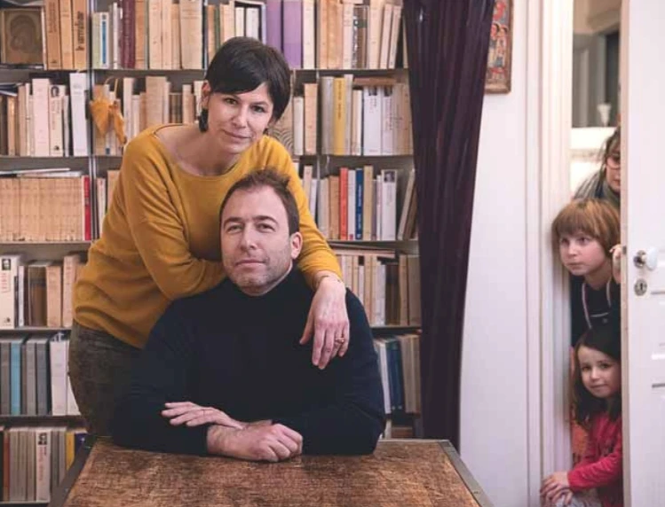 我可以和我的女孩們相處，卻不用照顧嬰兒。Domytile