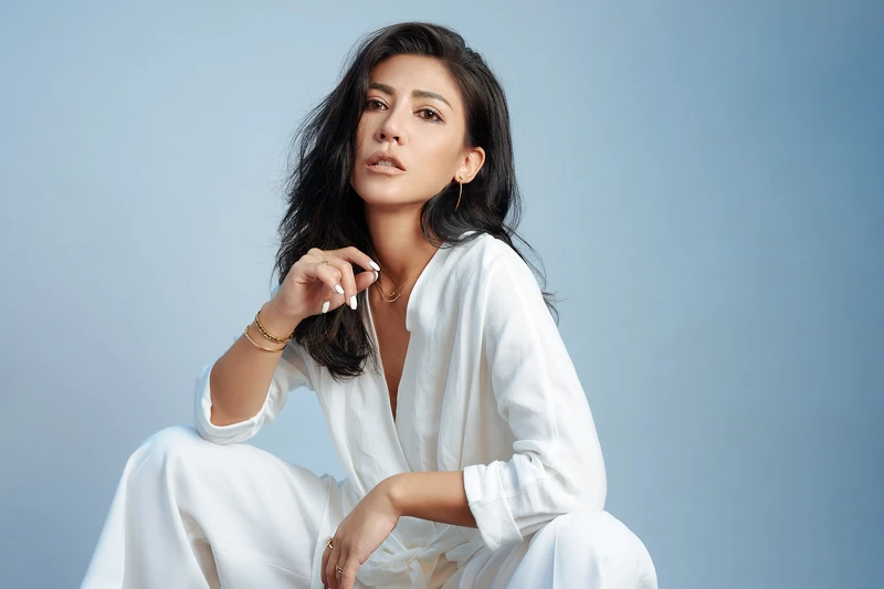 T Wire Bar 18K金線條耳環、T Smile 18K金微型鑲鑽項鍊、T Smile 18K金迷你鑲鑽項鍊、T True 18K金系列戒指、 T Square 18K金戒指、T True 鏤空設計18K金手鍊、T Wire 18K金鑲鑽手環,all by Tiffany & Co. T Wire Bar 18K金線條耳環、T Smile 18K金微型鑲鑽項鍊、T Smile 18K金迷你鑲鑽項鍊、T True 18K金系列戒指、 T Square 18K金戒指、T True 鏤空設計18K金手鍊、T Wire 18K金鑲鑽手環,all by Tiffany & Co.