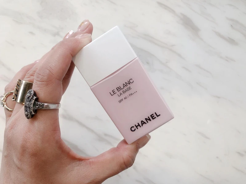 香奈兒珍珠光感新一代防護妝前乳 香奈兒珍珠光感新一代防護妝前乳