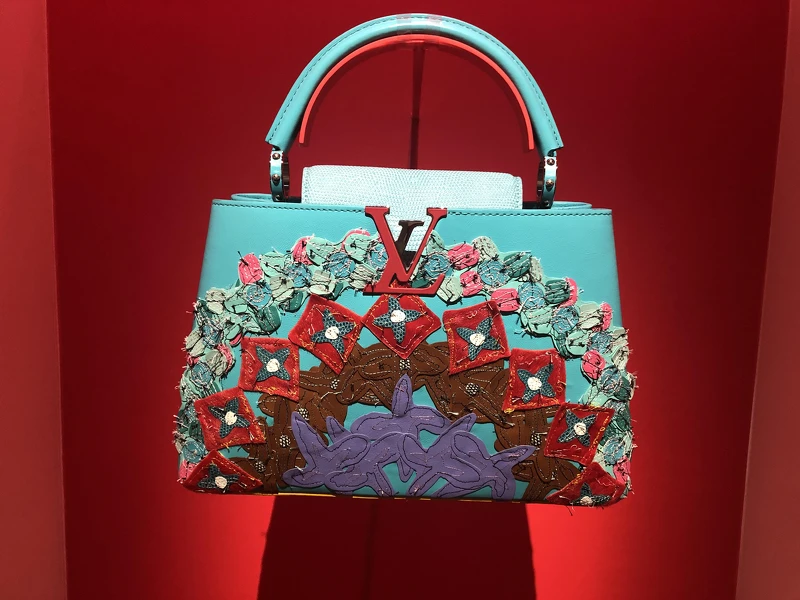 Tschabalala 用回收零件皮革拼貼出充滿故事的包