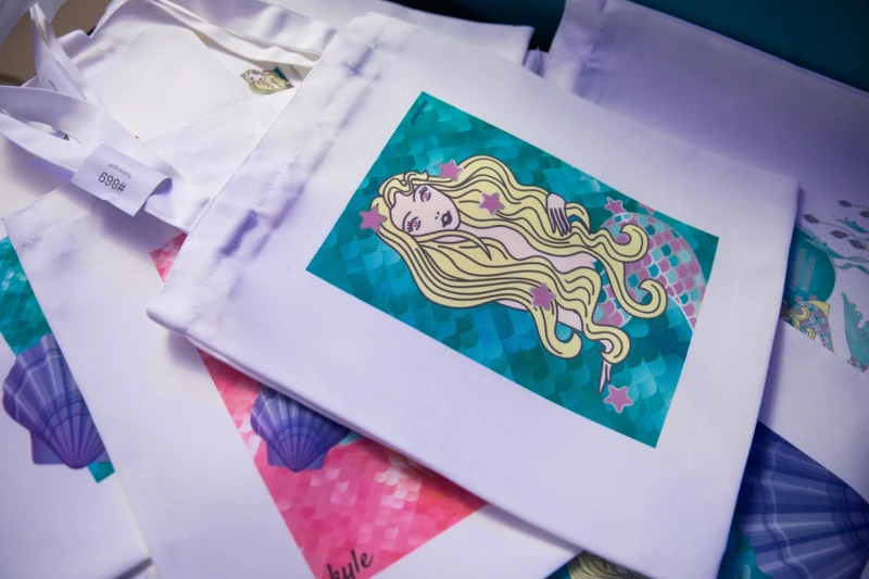 ANNA SUI香氛飲品快閃店DIY帆布袋示意圖 ANNA SUI香氛飲品快閃店DIY帆布袋示意圖