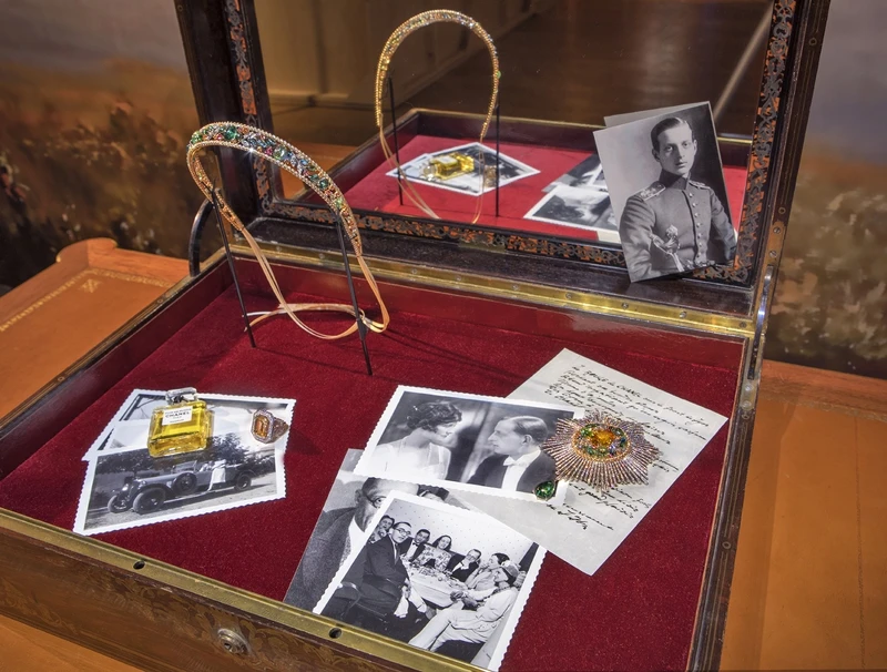 Chanel香奈兒最新頂級珠寶系列《Le Paris Russe de Chanel》在巴黎大皇宮的展覽現場 Chanel香奈兒最新頂級珠寶系列《Le Paris Russe de Chanel》在巴黎大皇宮的展覽現場