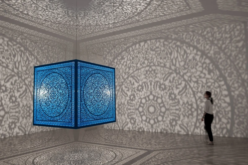 Anila Quayyum Agha （巴基斯坦 / 美國）作品：「給自己的花」，2016