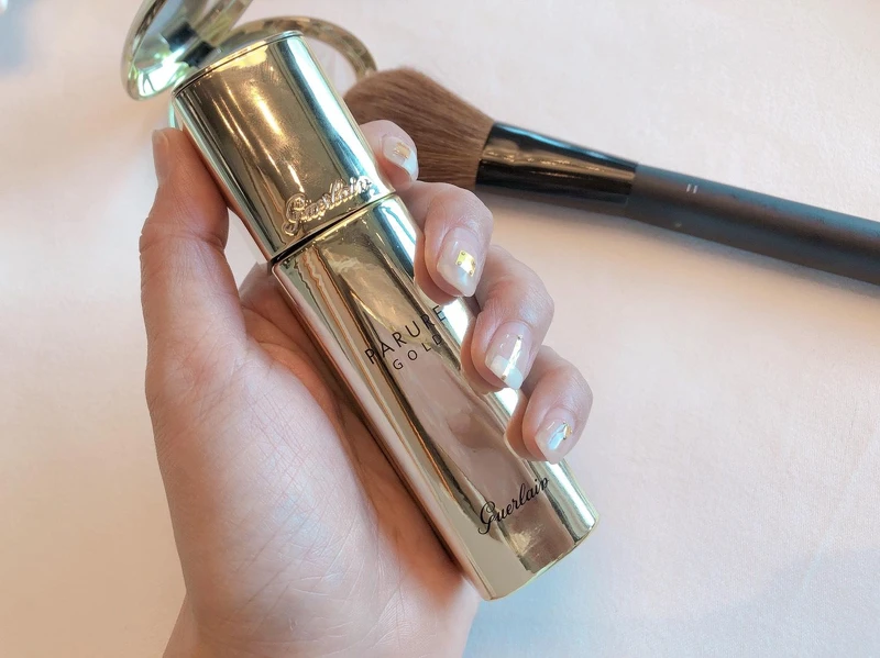 24K純金光粉底液 24K純金光粉底液