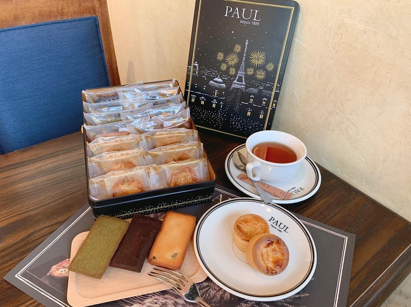 巴黎香頌禮盒，內有葛蕾特、費南雪兩款點心