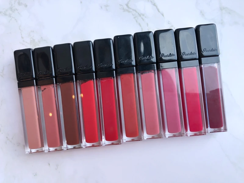 嬌蘭全新KISSKISS法式之吻迷魅絲絨唇釉