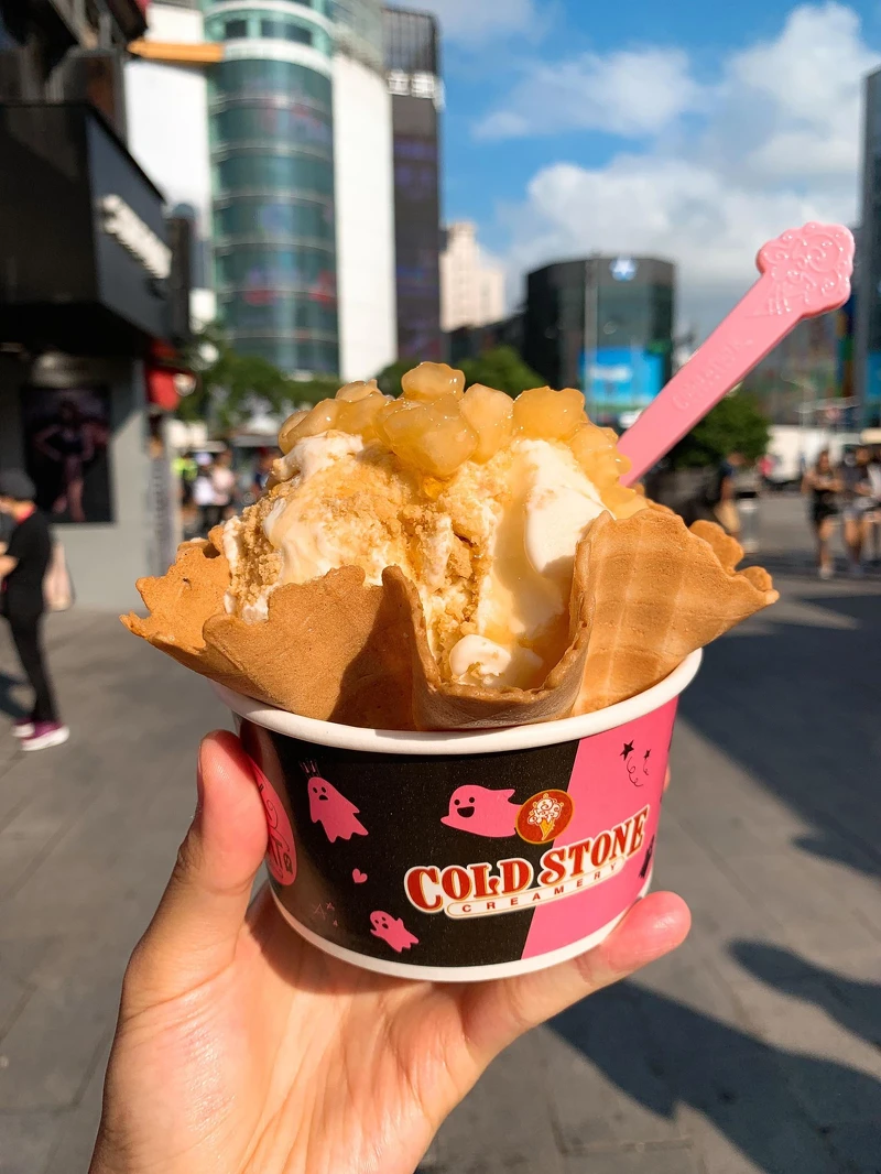 蘋果粉公主 小杯140元/ 中杯190元/ 大杯240元 (不含脆餅)