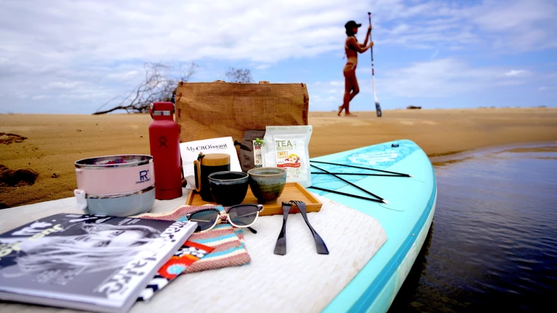 SUP水上野餐包: 有機洋甘菊茶:PALIER 有機茶/咖啡、蘋果可頌:MyCroissant Taipei吉可頌丹麥專賣店、保溫水瓶:Hydroflask SUP水上野餐包: 有機洋甘菊茶:PALIER 有機茶/咖啡、蘋果可頌:MyCroissant Taipei吉可頌丹麥專賣店、保溫水瓶:Hydroflask