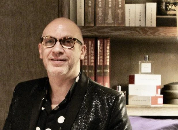 Miller Harris 品牌大使 Dr. Richard Clayforth Miller Harris 品牌大使 Dr. Richard Clayforth