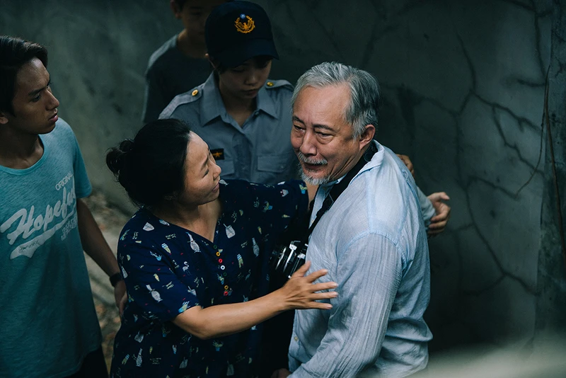 《那個我最親愛的陌生人》劇照