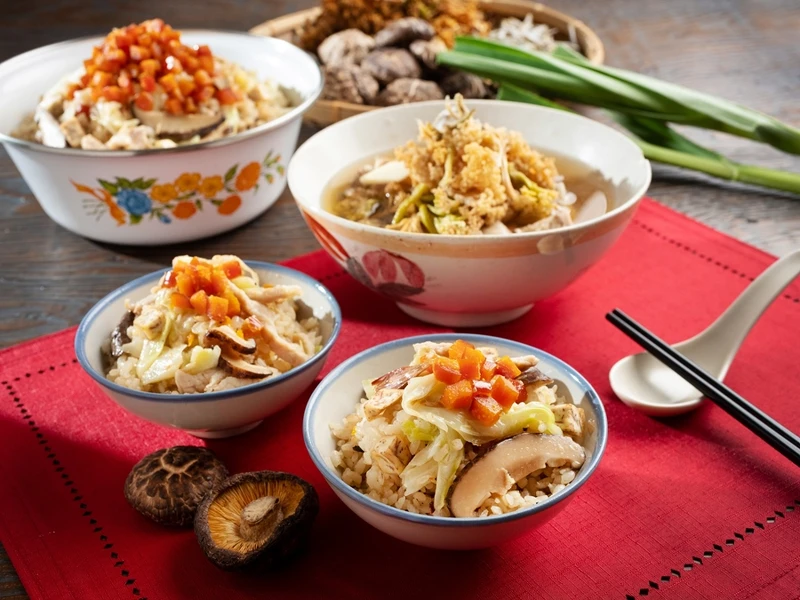 烏魚子芋頭高麗菜飯、花菜乾排骨湯 烏魚子芋頭高麗菜飯、花菜乾排骨湯