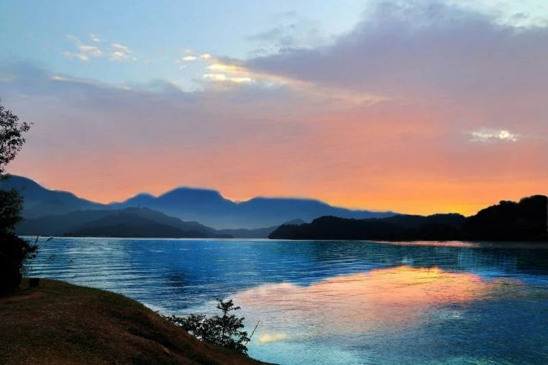 擁有無敵日月潭美景的雲品酒店,令許多遊客流連忘返 擁有無敵日月潭美景的雲品酒店,令許多遊客流連忘返