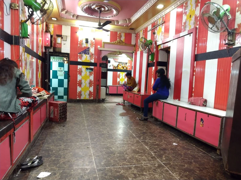 照片已經變色處理