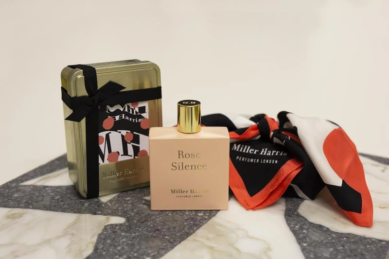 玫瑰晨語聖誕限定彩瓶