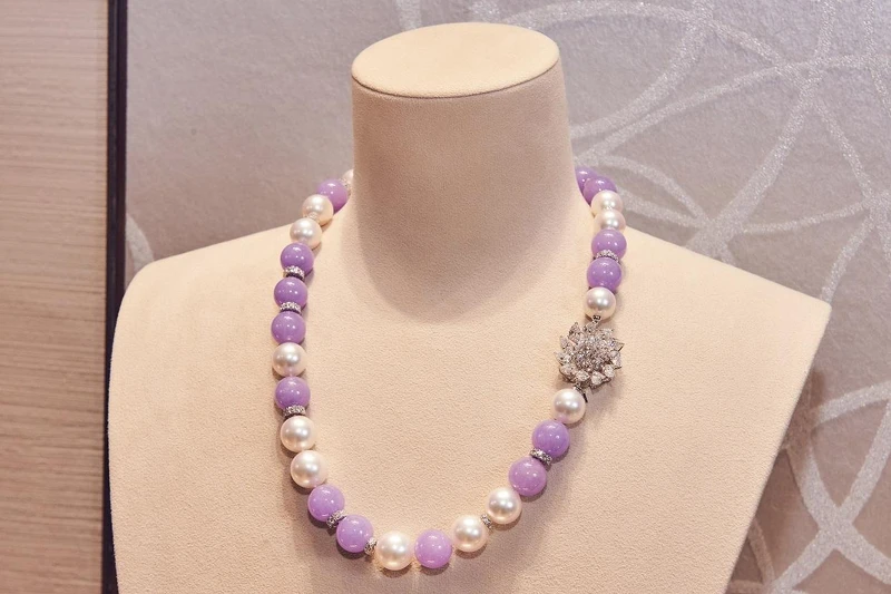 MIKIMOTO 頂級珠寶系列–紫羅蘭翡翠南洋珍珠項鍊，參考價格NT$57,500,000