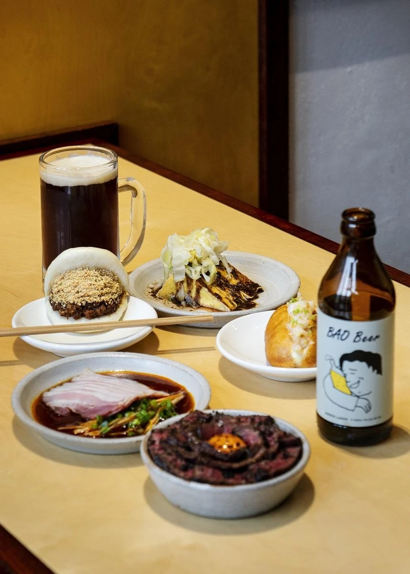 從 Netil Market 市場的一個小攤子開始成為風靡倫敦的餐廳。 從 Netil Market 市場的一個小攤子開始成為風靡倫敦的餐廳。