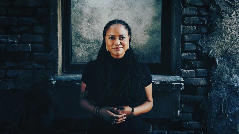 Facebook @directher Facebook @directher