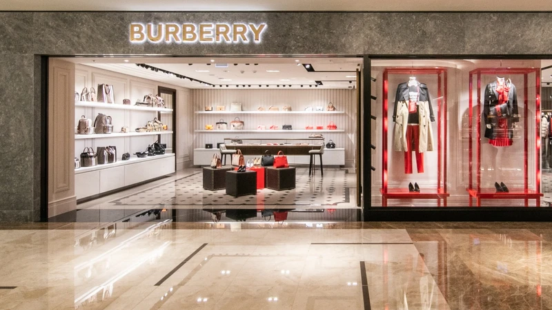 BURBERRY漢神百貨概念店 女士專區 BURBERRY漢神百貨概念店 女士專區