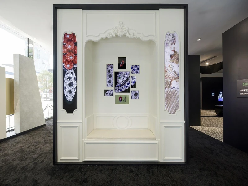 卡地亞「豹影迷蹤」展-展區內重現貞・杜桑位於巴黎和平路總店2樓的私人會客室 卡地亞「豹影迷蹤」展-展區內重現貞・杜桑位於巴黎和平路總店2樓的私人會客室