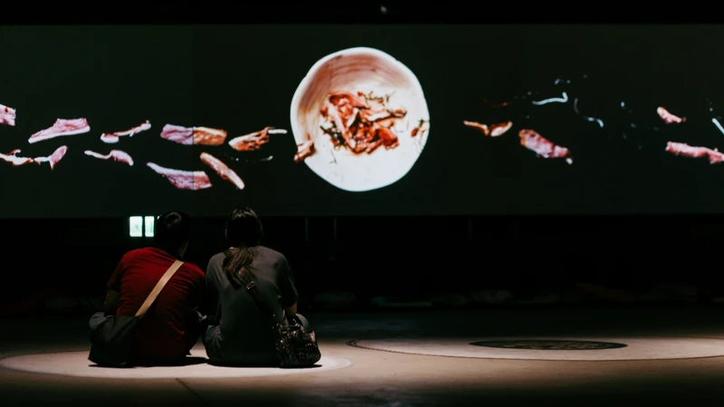 「從前、以前-2019映像節」作品〈老眼睛與手指〉