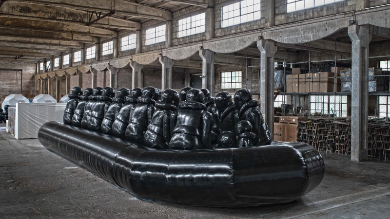 艾未未, “行之道 (雛形A)”, 2016, 強化聚乙烯, 1640 x 580 x 350 cm, Courtesy of the artist and Chambers Fine Art