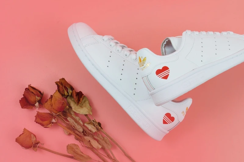 adidas Originals Stan Smith 情人節限定鞋款,價格店洽(FRUITION)。 adidas Originals Stan Smith 情人節限定鞋款,價格店洽(FRUITION)。