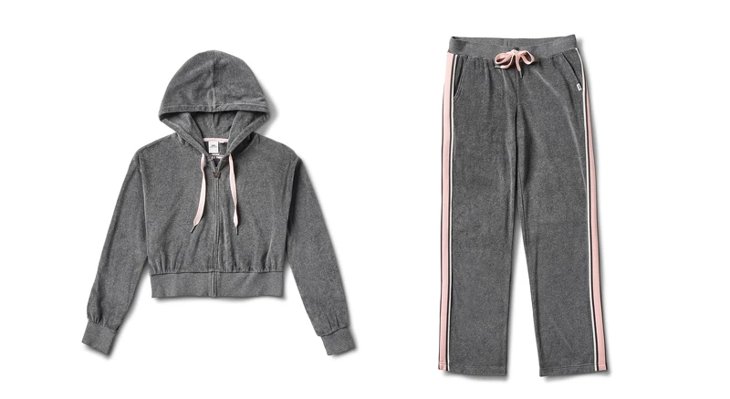 連帽上衣，定價NT2,980、運動長褲，定價NT2,980