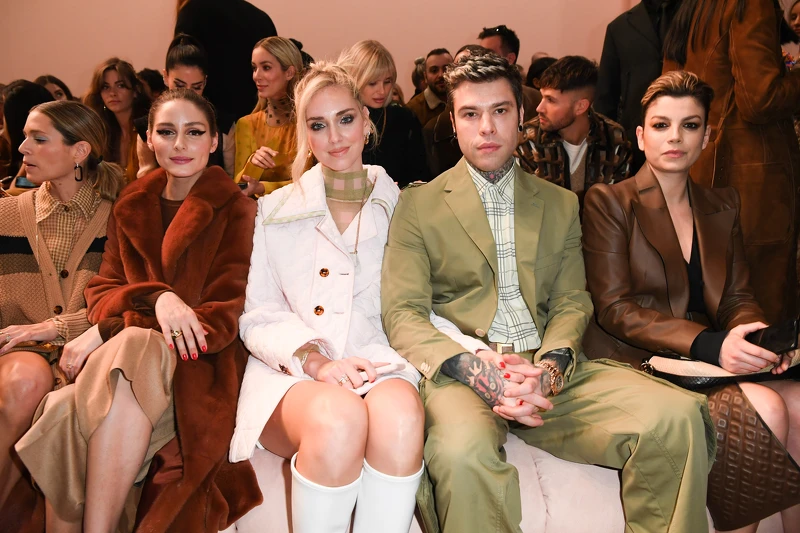 (左1&2&3)Olivia Palermo、Chiara Ferragni與老公Fedez (左1&2&3)Olivia Palermo、Chiara Ferragni與老公Fedez