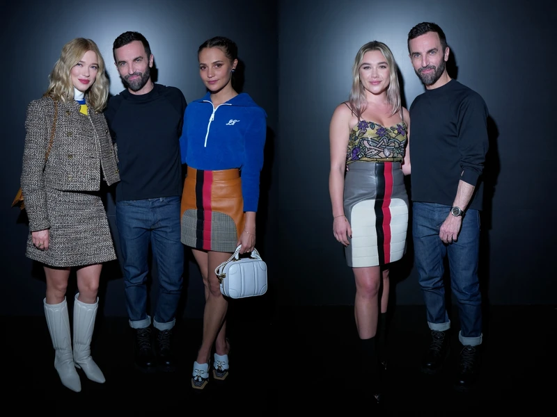 (左起)Léa Seydoux、Nicolas Ghesquière、Alicia Vikander、Florence Pugh (左起)Léa Seydoux、Nicolas Ghesquière、Alicia Vikander、Florence Pugh