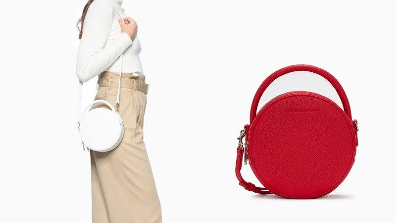 CALVIN KLEIN 圓形斜背包，NT4,980