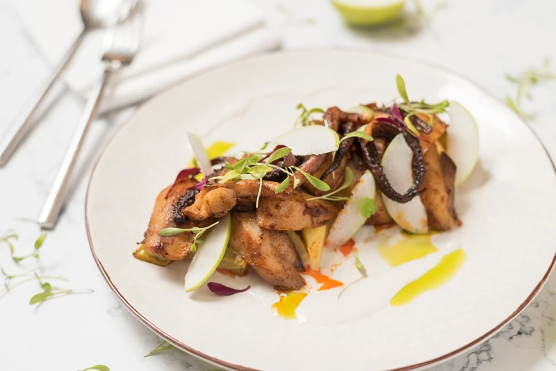 炙烤澎湖軟絲與椰香海鮮醬 炙烤澎湖軟絲與椰香海鮮醬