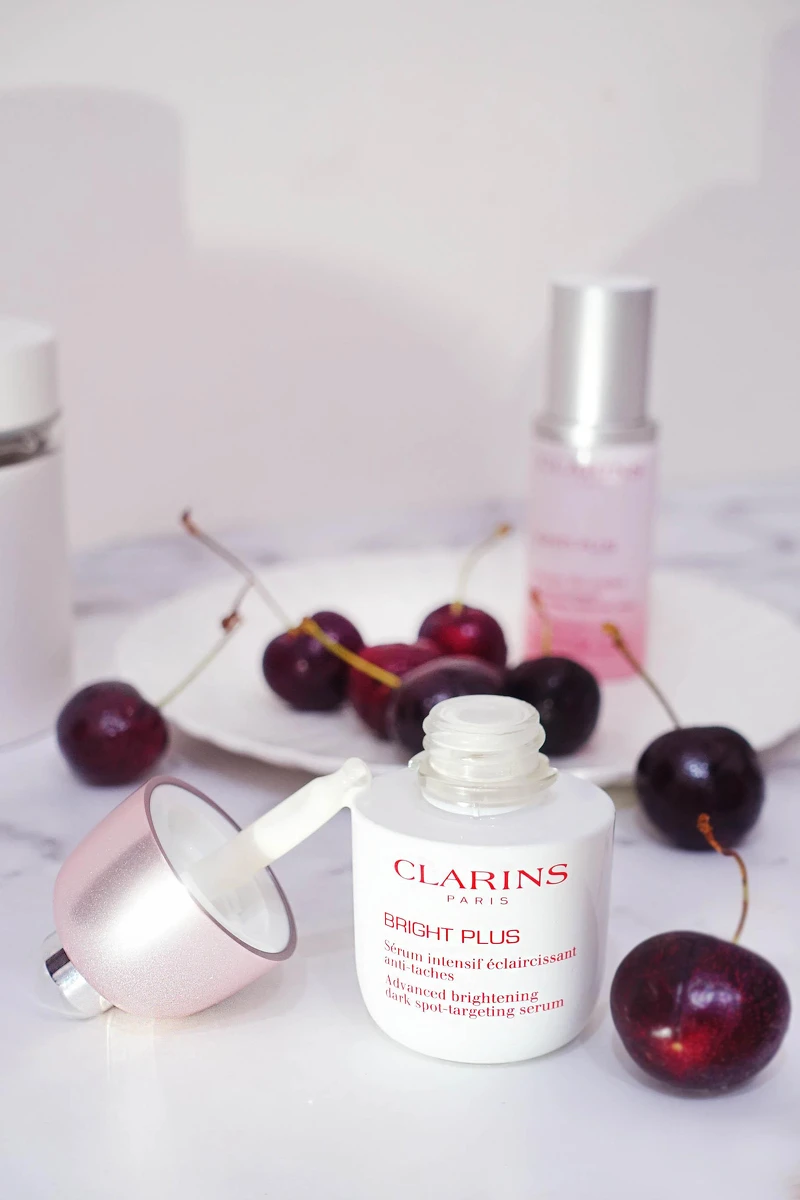 克蘭詩 氧氣亮白淡斑精華 30ml NT 3050 克蘭詩 氧氣亮白淡斑精華 30ml NT 3050