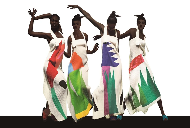 花語露肩洋裝，NT25,300。