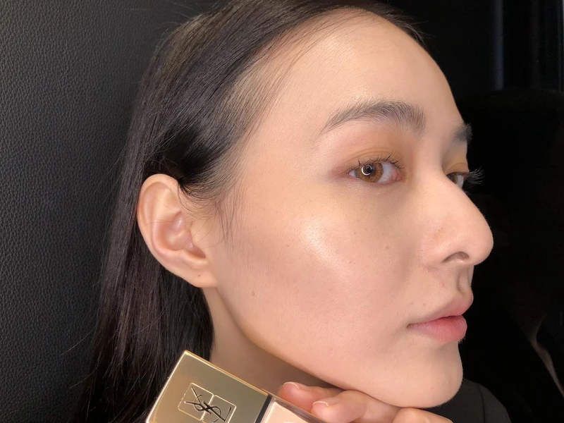 實際上妝，到有光澤的微霧妝效