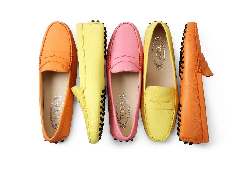 TOD'S螢光荔枝紋牛皮女士豆豆鞋