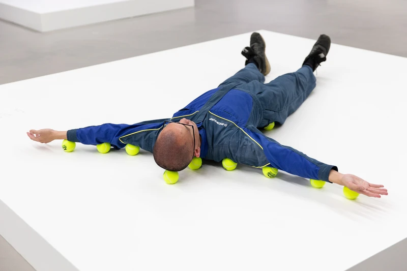 〈無題(網球)〉 〈無題(網球)〉