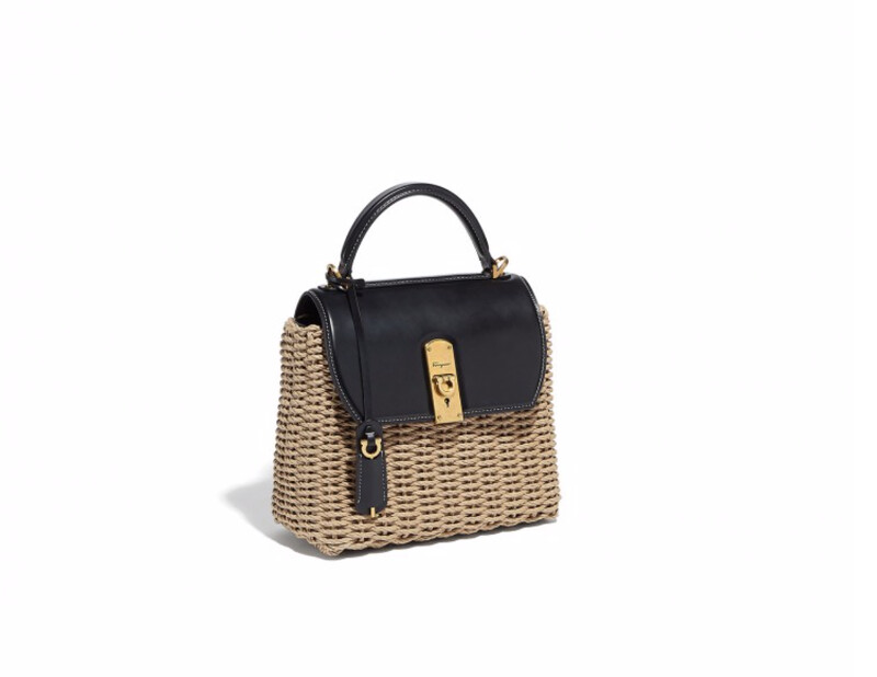 BOXYZ藤編提包(NT$95,900) BOXYZ藤編提包(NT$95,900)