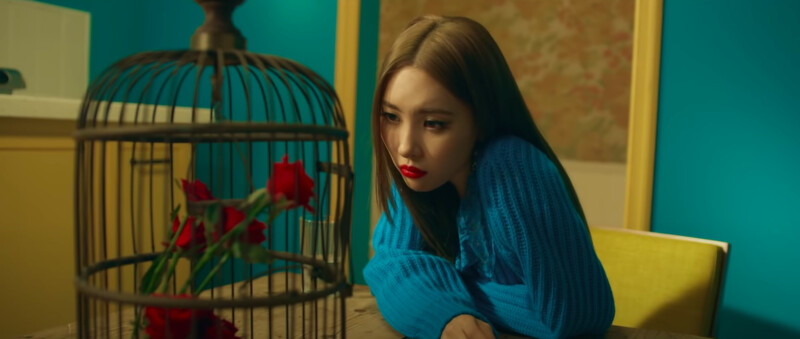 圖片|宣美〈 Siren 〉 MV 截圖 圖片|宣美〈 Siren 〉 MV 截圖