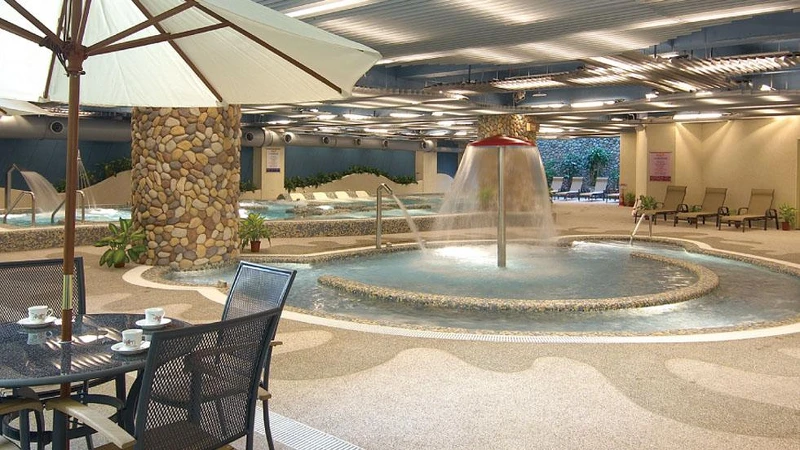 有許多SPA池的元氣館 有許多SPA池的元氣館