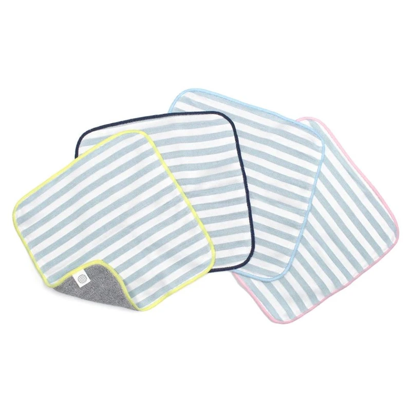 擁有日本百年傳統毛巾工藝的「伊織毛巾」推出備長炭涼感手帕,涼感材質可快速為躁熱的肌膚有感降溫|誠品書店 擁有日本百年傳統毛巾工藝的「伊織毛巾」推出備長炭涼感手帕,涼感材質可快速為躁熱的肌膚有感降溫|誠品書店