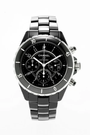Chanel J12計時功能錶於2002年推出 Chanel J12計時功能錶於2002年推出