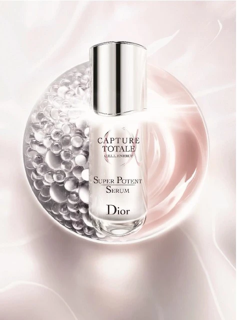 迪奧逆時能量精華,30ml,NT3,000、50ml,NT4,100。 迪奧逆時能量精華,30ml,NT3,000、50ml,NT4,100。