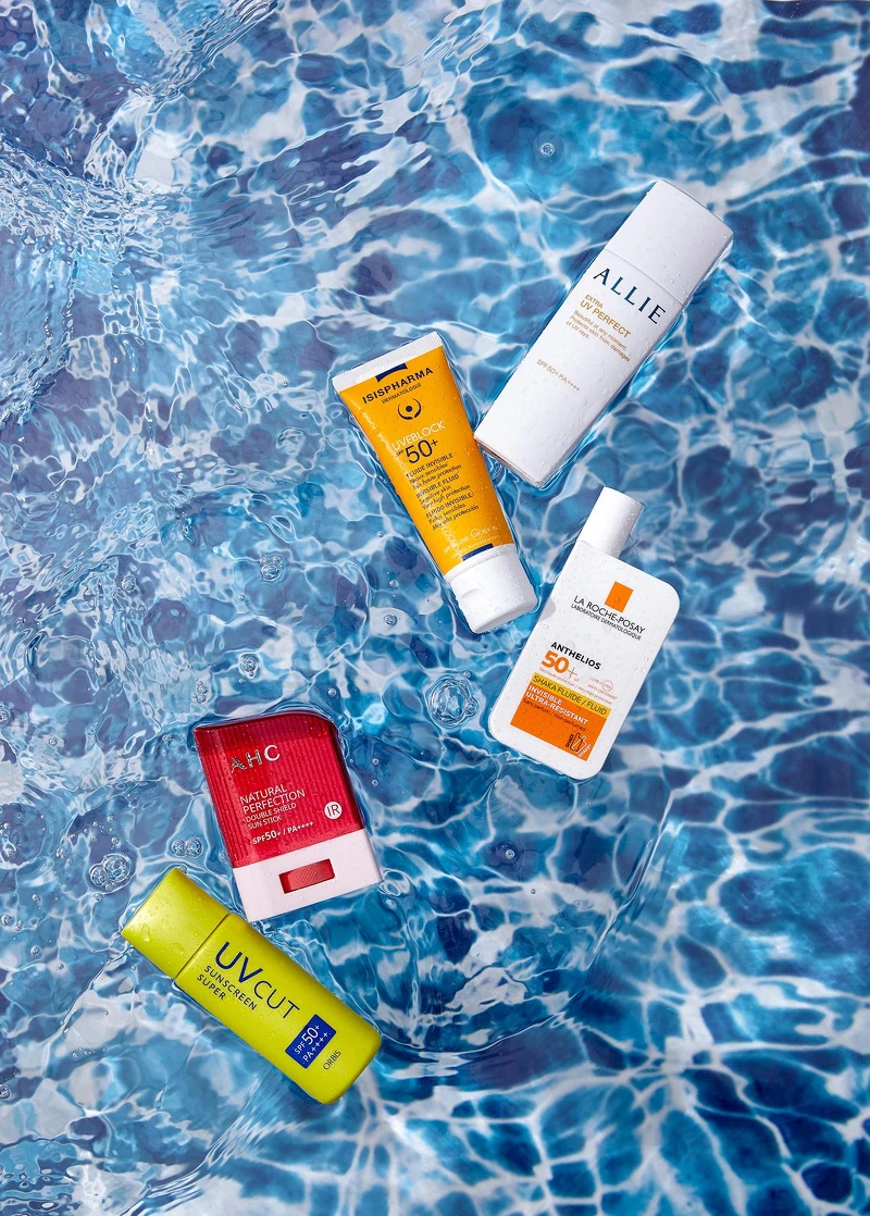 1．Kanebo Allie Ex UV完美高效防曬乳 SPF50+．PA++++，NT850。 2．Isispharma 優日護清透防曬乳 SPF50+．PA++++，價格店洽。 3．La Roche-Posay 安得利清爽極效夏卡防曬液 SPF50+．PPD46，NT800。 4．AHC 全效防護亮白三效防曬棒 SPF50+．PA++++，NT600。 5．Orbis 極緻抗陽防曬露 SPF50+．PA++++，NT620。